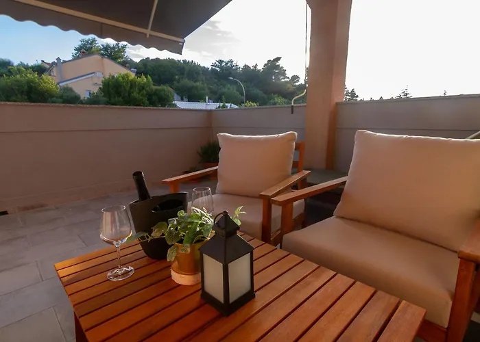 Blue Arb Rab Apartman